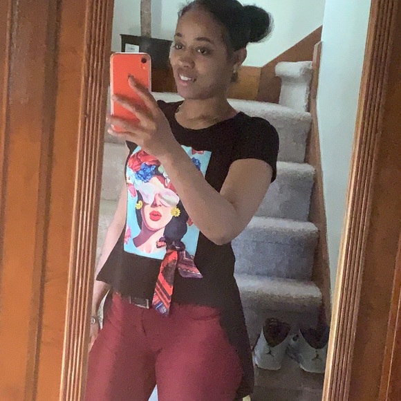 Meet your Posher, Keisha - Picture 2 of 13